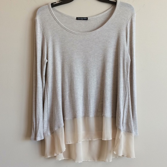 cha cha vente Tops - Waffle Knit Chiffon Border 3/4 Sleeve Top